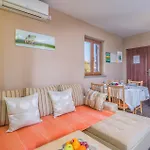 2 Bedroom Gorgeous Apartment In Njivice