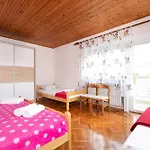 Bed And Breakfast Ema