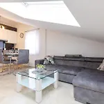 Apartmani Simi - The Wave