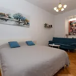 Teatro Apartment