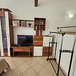 Apartments Mira 2