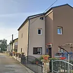 Apartmani Utmar Cres