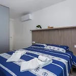 3 Bedroom Amazing Home In Malinska