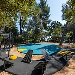 Villa Lovorka - Hotel Resort Drazica