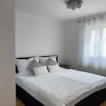 Haus Ella