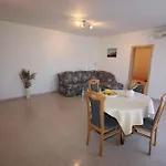 Apartment In Silo/Insel Krk 13582