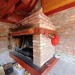 Mountain Guest House “Fajeri”
