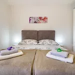 The Rozolina Room