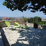 Apartmani Lea