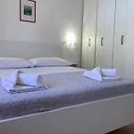 Apartmani Tamara - Baska