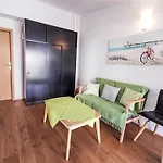 Apartment Bruno By Interhome