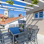 Lovely Apartment In Cernik With Wi-Fi