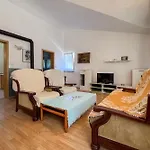 Apartments Franjo