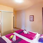 Guesthouse Mira