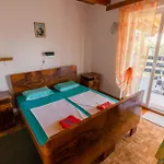 Apartment Surfer'S Lodge, Nature Driven With Sauna