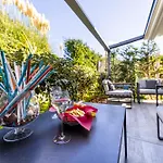 Villa Valis