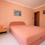 Apartments By The Sea Mali Losinj
