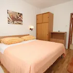 Apartments By The Sea Mali Losinj