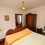 Apartments With Wifi Beli, Cres - 8094