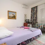 Apartments And Rooms By The Sea Mali Losinj