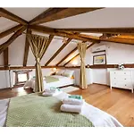 Apartments With Wifi Vrbnik, Krk - 15721