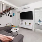 House Amnis
