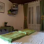 Apartments By The Sea Novi Vinodolski - 5486