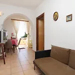 Apartments By The Sea Novi Vinodolski - 5558