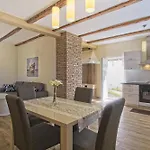 Apartments With Wifi Mali Losinj