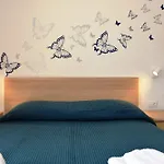 Apartments With A Parking Space Cres - 7876