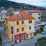 Seaview Apartments Baska