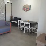 Apartmani Roza Lopar