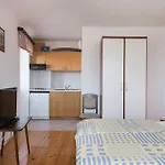 Apartments Mirakul