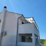 Apartments Grgic