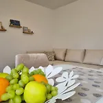 Apartment Lucka