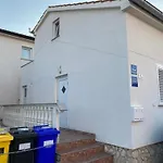 Apartments Michael & Petra , Omisalj, Insel Krk, Kroatien