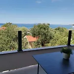Apartments Vesela