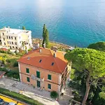 Luxury Apartment Sonja - With Hot Tub, Near Sea, Free Parking