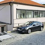 Studio Kamarin