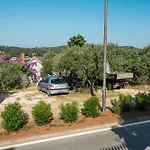 Apartment Pinija