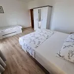 Apartment In Dramalj 33974