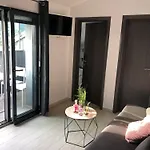Apartments Jaki
