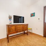 Apartment & Double Room Stanka