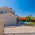 Villa Adeline