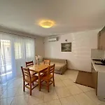 Apartments In Novi Vinodolski 49889