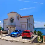 Bella Adria Apartmani
