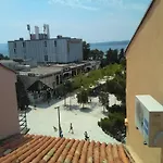 Apartment Sandra 2+2 ***