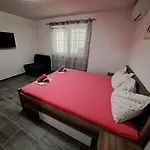 Apartman Lorena