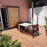 Apartmani Iris I Ana