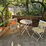 Lory Apartmani